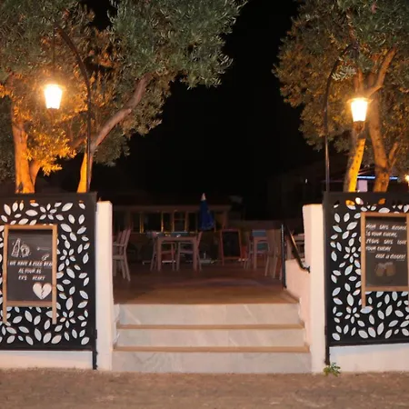 Ξενοδοχείο Taner 3*