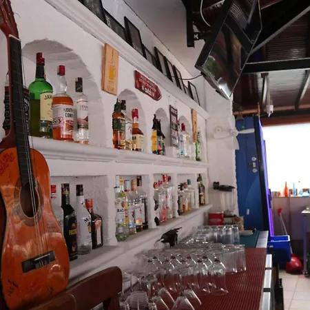 Ξενοδοχείο Taner Ολουντενίζ