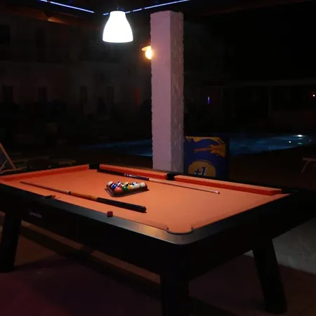 Ξενοδοχείο Taner 3*