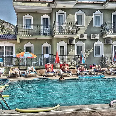 Taner Ξενοδοχείο 3*