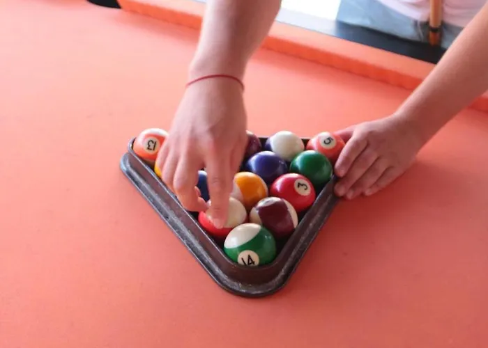 塔内尔酒店 3* 厄吕代尼兹