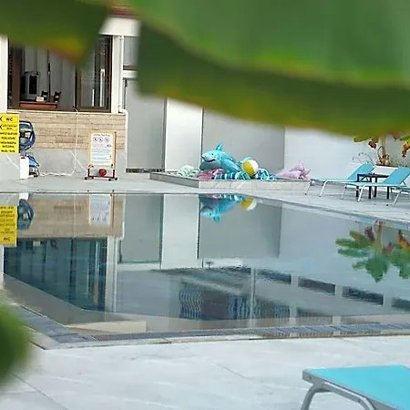 Hotel Taner